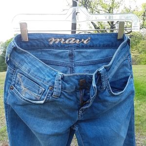 Mavi Jean's style Kay 27Wx32L soft med blue denim
